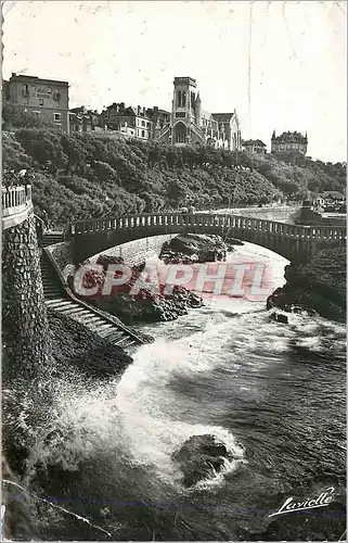 Cartes postales moderne Biarritz Le Pont du Basta et l'Eglise Ste Eugenie