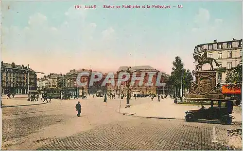 Cartes postales Lille Statue de Faidherbe et la Prefecture