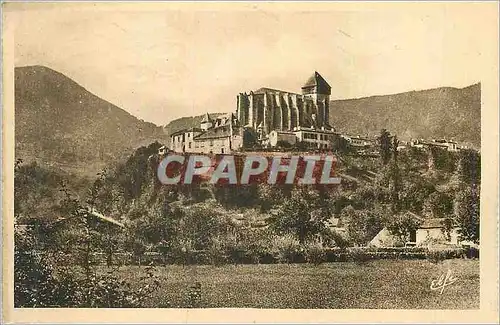 Ansichtskarte AK Pyrenees Ocean Saint Bertrand de Comminges La Cathedrale et le Village