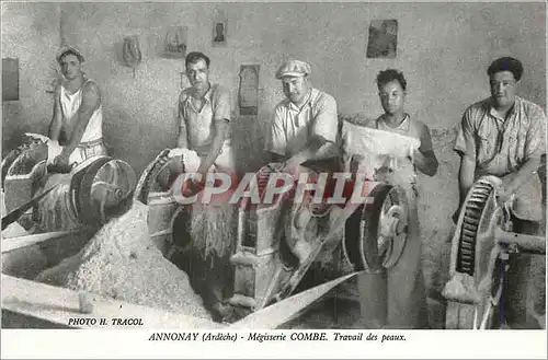 REPRO Annonay (Ardeche) Megisserie Combe Travail des Peaux