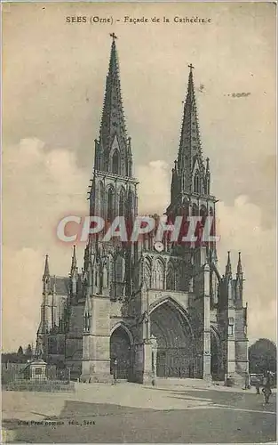 Ansichtskarte AK Sees (Orne) Facade de la Cathedrale