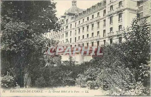 Cartes postales Bagnoles de l'Orne Le Grand Hotel et le Parc
