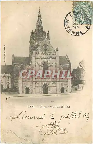 Cartes postales Laval Basilique d'Avesnieres (Facade)