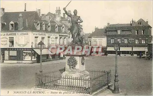 Cartes postales Nogent Le Rotrou Statue du General