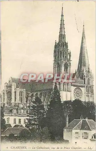 Cartes postales Chartres La Cathedrale vue de la Place Chatelet
