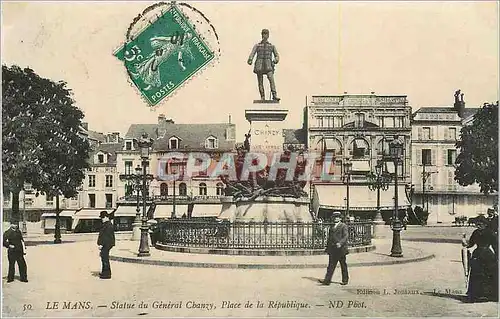 Cartes postales Le Mans Statue du General Chanzy Place de la Republique