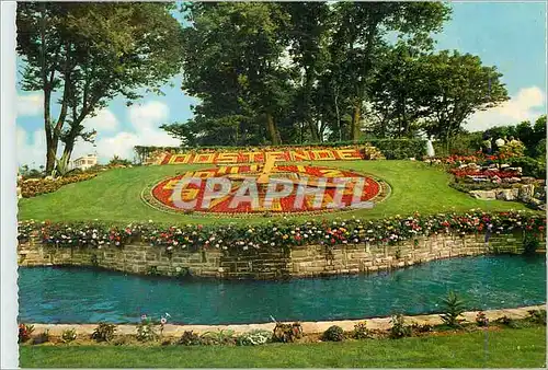 Cartes postales moderne Oostende Horloge Fleurie