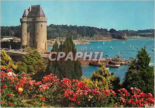 Cartes postales moderne St Malo St Servan Cites Corsaires Estiaire de la Rance La Tour solidor