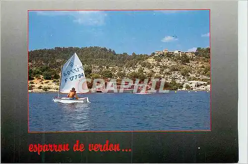 Cartes postales moderne Esparron de Verdon Alpes de Haute Provence Sur les bords du Lac forme sur le Verdon en amont de