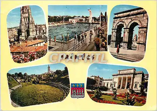 Cartes postales moderne Saintes Cite Gallo Romaine La Cathedrale St Piere La Piscine olympique