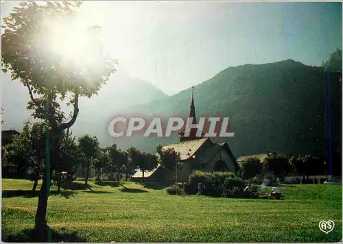 Cartes postales moderne Massif du Mont Blanc Contre jour sur la Chapelle des Praz