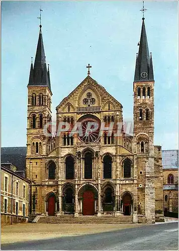 Cartes postales moderne Reims Marne Facade de la Basilique St Remi