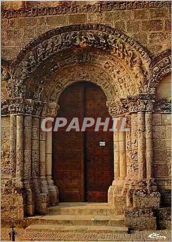 Cartes postales moderne Talmont sur Gironde Char Mar Le portail roman de l eglise