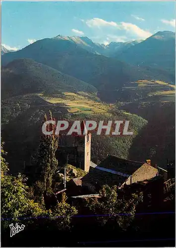 Cartes postales moderne Pyrenees Orientales Environs de Mont Louis et Font Romeu Eglise de Sauto au fond la chaine des P