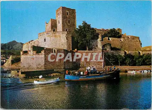 Moderne Karte Collioure Le chateau royal Bateau de peche