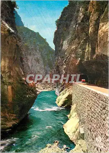 Cartes postales moderne Vallee de la Roya Alpes Maritimes Les Gorges entre Breil et Tende