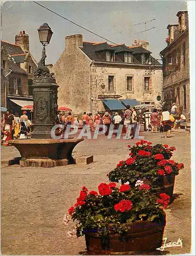 Cartes postales moderne Concarneau La fontaine de la ville close