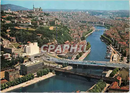 Cartes postales moderne Lyon La Vallee de la Saone et la Colline de Fourviere