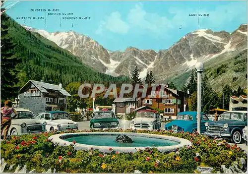 Cartes postales moderne Macugnaga m 1327 Place de l'Hotel de Ville Dans Le Fond Le Monte Rosa