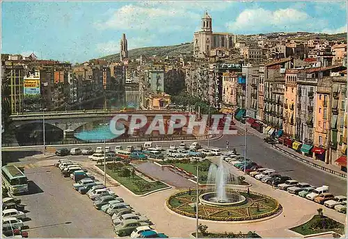 Cartes postales moderne Gerona Place de Catalogne et l'Onar