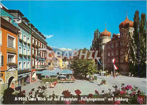 Cartes postales moderne Lienz Blick auf Den Hauptplatz Fubgangerzone Mit Liebburg Lienz Stadt Seit 1252