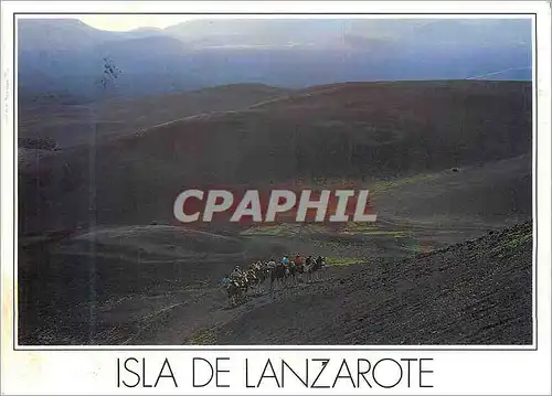 Cartes postales moderne Isla de Lanzarote Islas Canarias Timanfaya The Imposing Silence of Timanfaya is Broken by the Rh