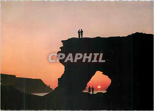 Cartes postales moderne Fishing Settelment The North Cape Kirkeporten Ved Skarsvag Verdens Nordligste Fiskevaer Nordkapp