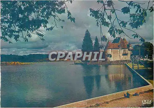 Cartes postales moderne Aux Confins du Limousin et du Perigord Chateau et Etang de Ballerand