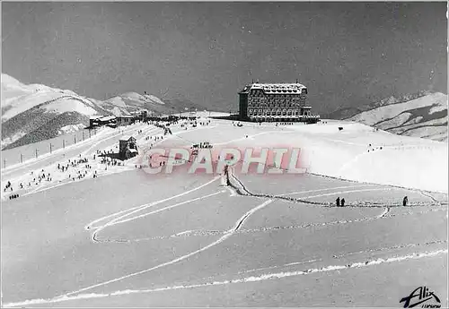 Ansichtskarte AK Les pyrenees luchon superbagnere(alt 1 800 m) n 1949 l hotel et le plateau de superbagneres