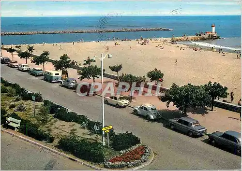 Cartes postales moderne Valras plage(herault) boulevard du front de mer et le phare