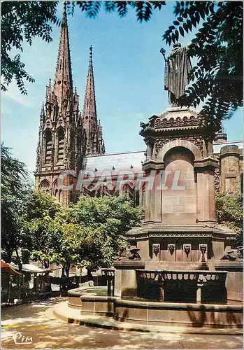 Cartes postales moderne Clermont ferrand(63 p de d) cl 632126 la cathedrale et statue urbain ii