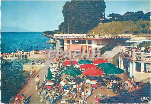 Cartes postales moderne Evian les bains 2046 la plage