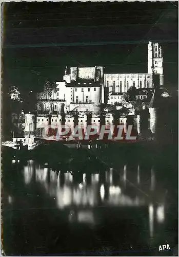 Cartes postales moderne Albi 453(tarn) eclairage de nuit sur la basilique ste cecile(xiii s) et le palais de la berbie