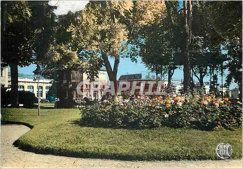 Cartes postales moderne Les ardennes francaise 123 c charleville (ardennes) le square de la gare