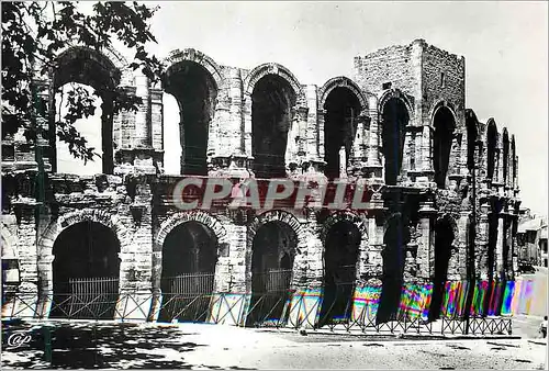 Cartes postales moderne 954 arles les arenes vue exterieure