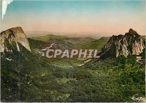 Cartes postales moderne 4 environs du mont dore roches tuillieres et sanadoire