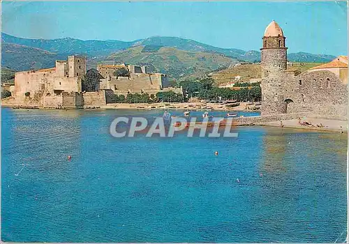 Cartes postales moderne 35138 collioure (p o) l eglise fortifiee et le chateau