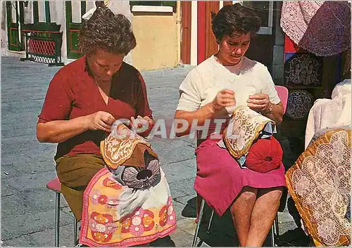 Cartes postales moderne Burano les dentellieres