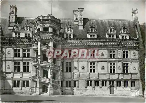 Cartes postales moderne Les merveilles du val de loire blois (loir et cher) Cour d'honneur du ch�teau Francois 1er et le