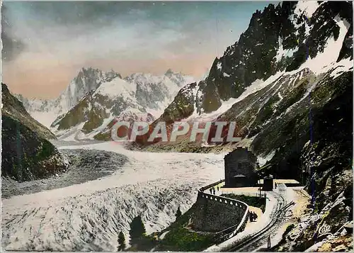 Cartes postales moderne 389 chamonix mont blanc la mer de glace et gare du montenvers