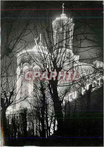 Cartes postales moderne Illuminations du 8 decembre a lyon Notre Dame de Fourviere