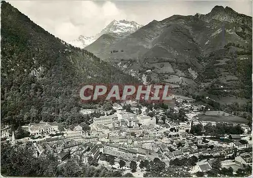 Ansichtskarte AK Nos Belles Pyrenees Cauterets Htes Pyrenees Vue generale et le Soum de Monne A droite le Pyrenee