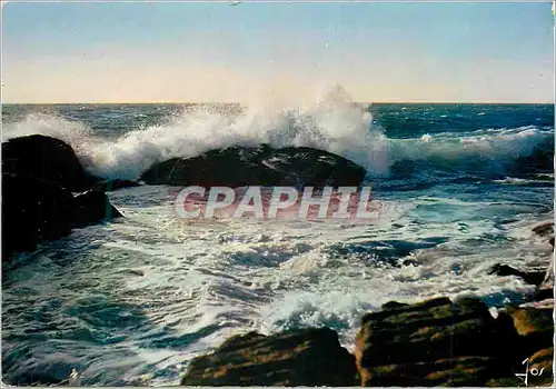 Ansichtskarte AK La Bretagne en Couleurs Vagues deferlant sur la Cote Sauvage de Bretagne
