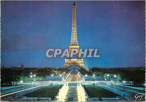 Cartes postales Paris La Tour Eiffel vue de nuit du Palais de Chaillot