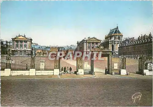 Cartes postales moderne Versailles et ses Merveilles Le chateau Les grilles la cour des ministres et la facade principal