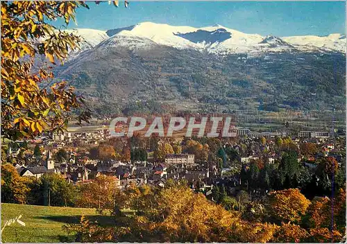 Cartes postales moderne Argeles Gazost Hautes Pyrenees Vue generale Au fond le Lycee climatique