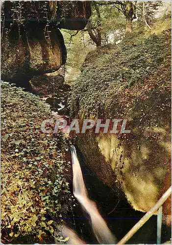 Cartes postales moderne Huelgoat Finistere Le Goufre La Legende dit qu ici Dahut fille du roi Craslon y fit preipiter se