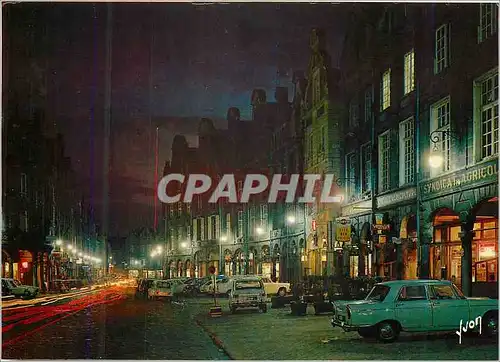 Cartes postales moderne Couleurs et Lumiere de France Arras Pas de Calais Grande Place et Rue de la Taillerie la nuit