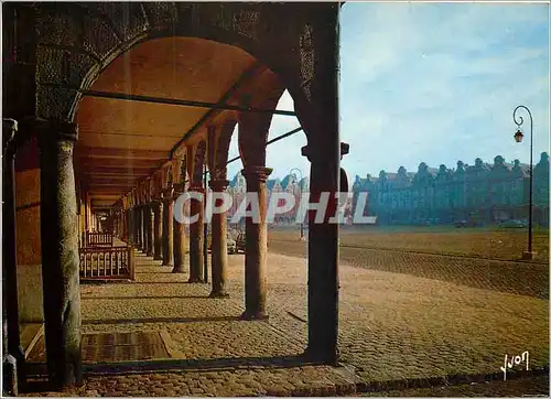 Cartes postales moderne Couleurs et Lumiere de France Arras Pas de Calais la Grande Place