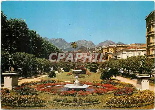 Cartes postales moderne Menton Le Jardin Public et les Montagnes de Sainte Agnes